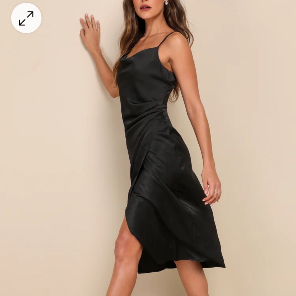 NWT Lulu’s Hollywood Woman Black Satin Midi Dress size Medium